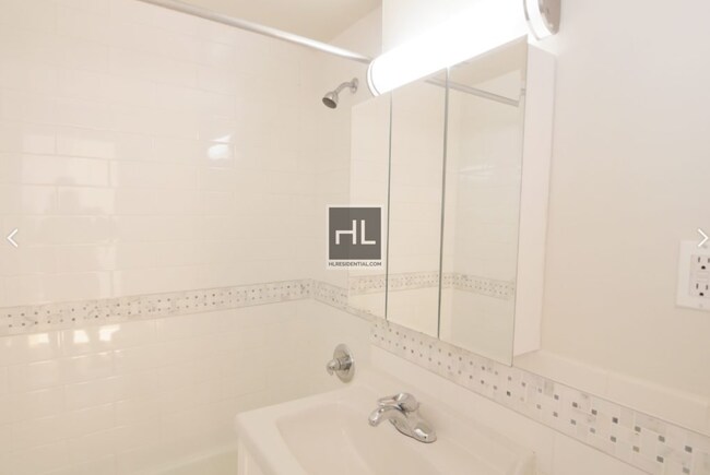 Foto del edificio - 228 E 85th St