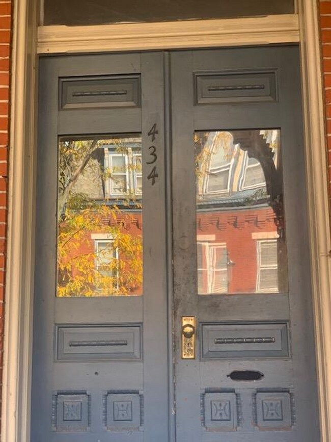 Building Photo - Amazing 2 bed 2 bath Near Cooper Hospital