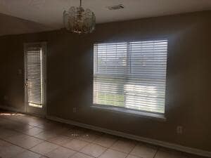 Building Photo - 108 Summerfield Cir