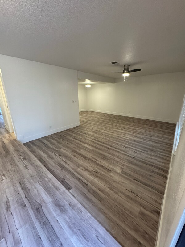 Foto del edificio - 3224 Longford Way