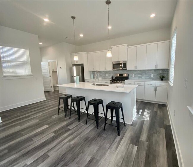 Foto del edificio - 6410 Porter St