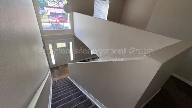 Building Photo - 104 Richmar Ave