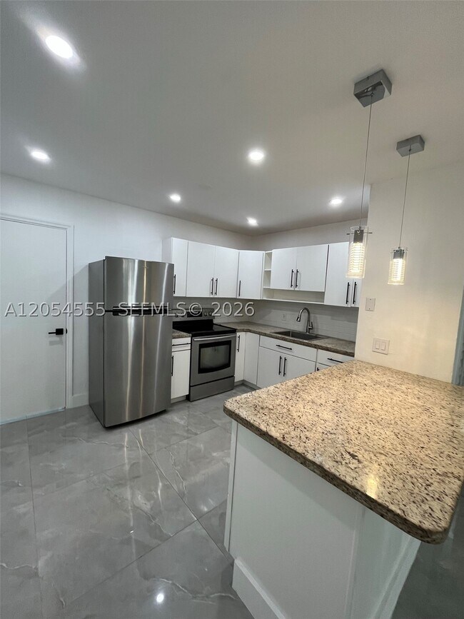 Foto del edificio - 2783 SW 33rd Ct