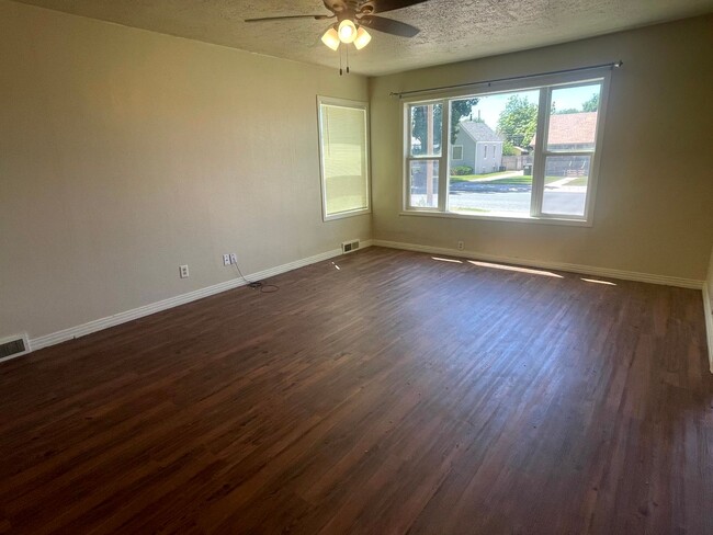 Foto del edificio - 2613 Ave F, Scottsbluff