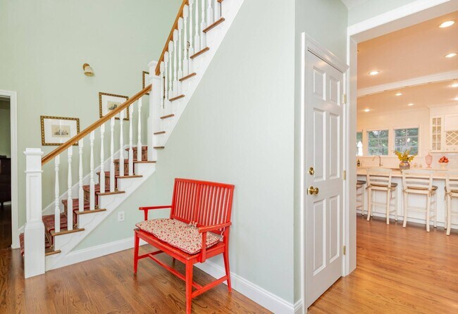 Foto del edificio - 18 Cuffee Dr