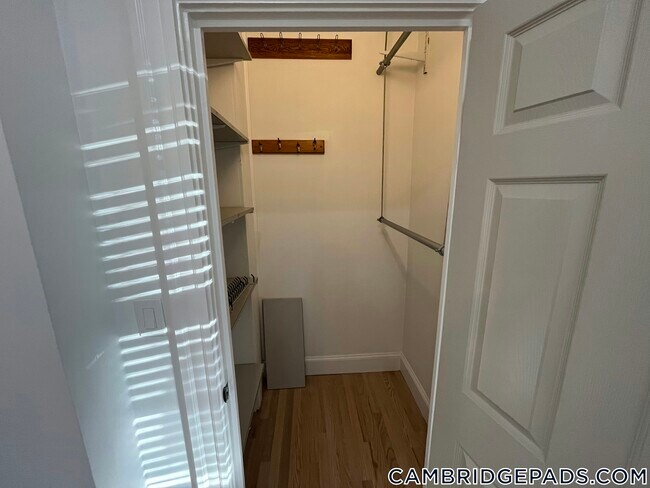 Building Photo - 94 Berkshire St