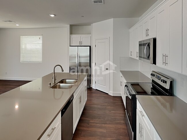 Building Photo - 106 Island Plumeria Ln