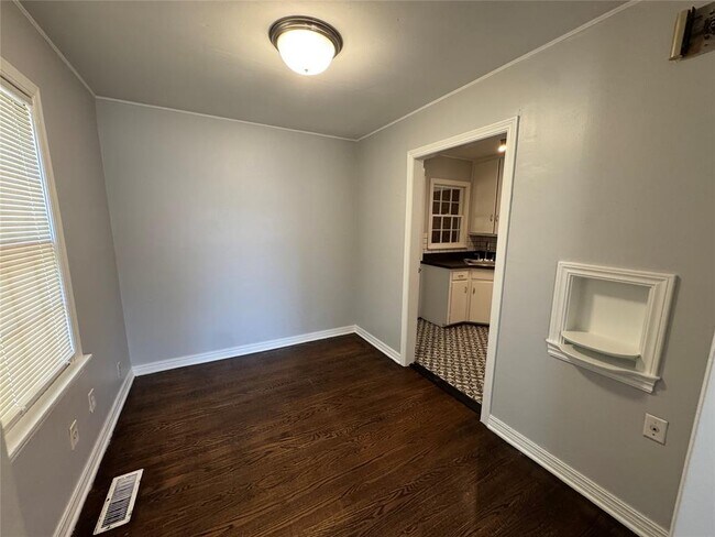 Foto del edificio - 3105 W Park Pl