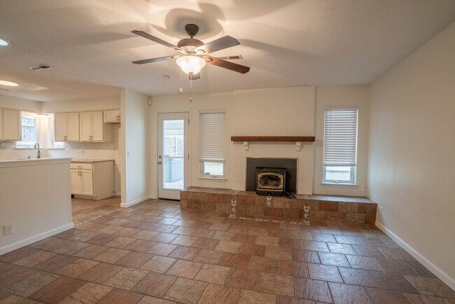 Foto del edificio - 3 Bed 2 Bath Rental Home in Glenpool