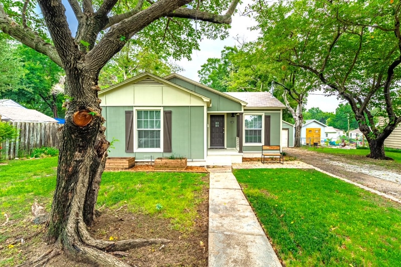 Photo - 1201 W Alan Ave (Carrollton, TX)