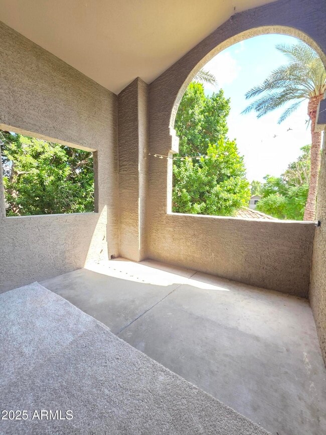 Foto del edificio - 9600 N 96th St