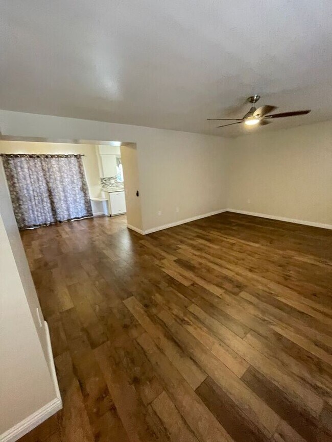 Foto del edificio - COMING SOON! Beautiful 2 Bedroom, 2 Bath i...