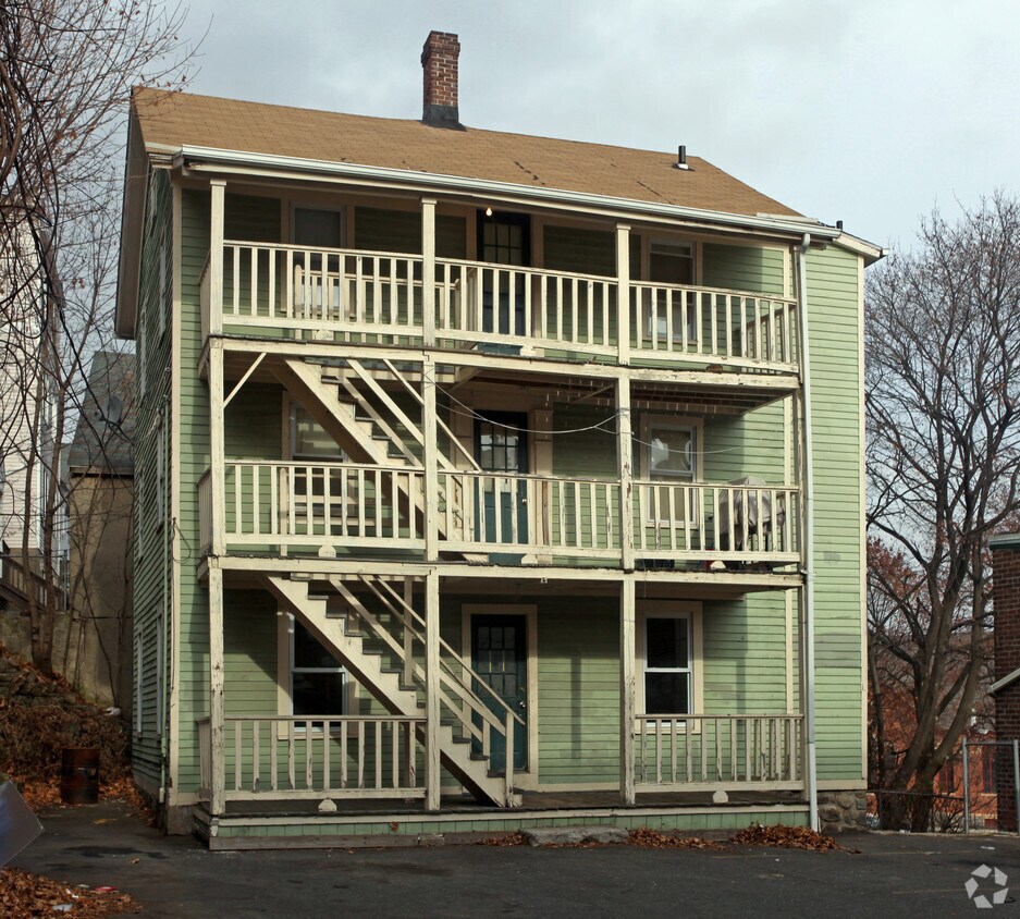 Foto del edificio - 360-362 Washington Ave