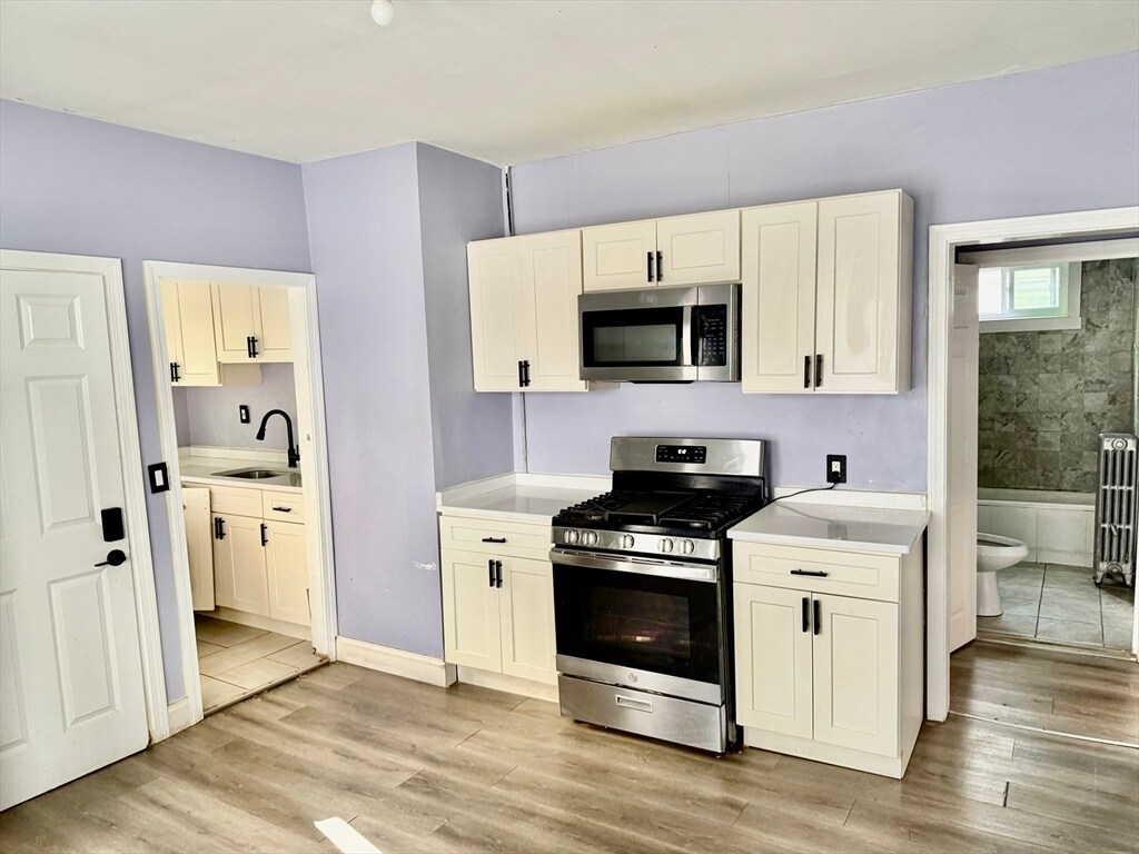 Foto principal - 1491 River St