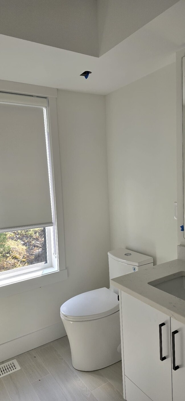 Building Photo - 1975 Shannon Lake Rd