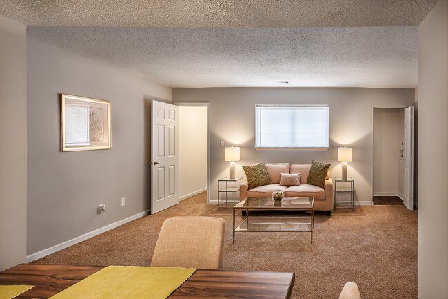 10 West Apartments - Indianapolis, IN | Apartments.com