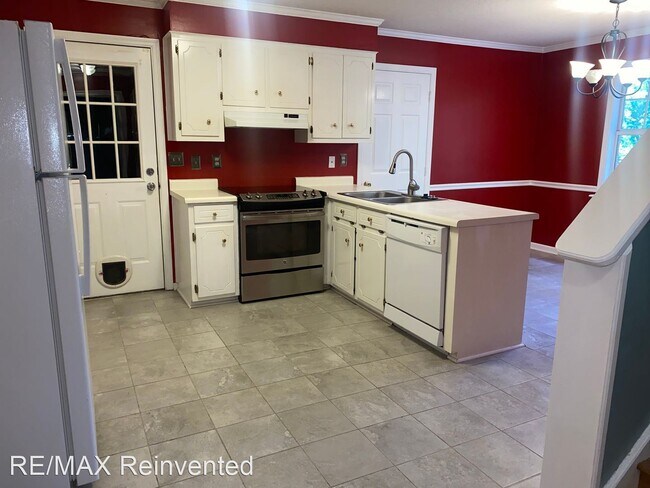 Building Photo - 3 br, 2.5 bath House - 4715 Oakley Pirkle