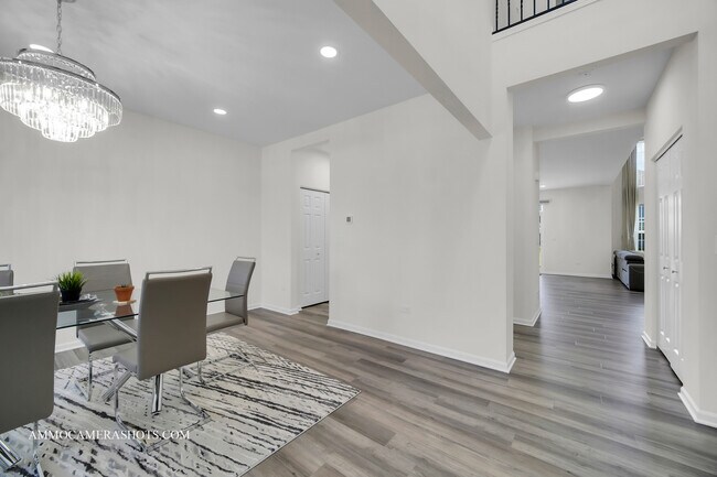 Foto del edificio - 12504 S Cherry Blossom Blvd