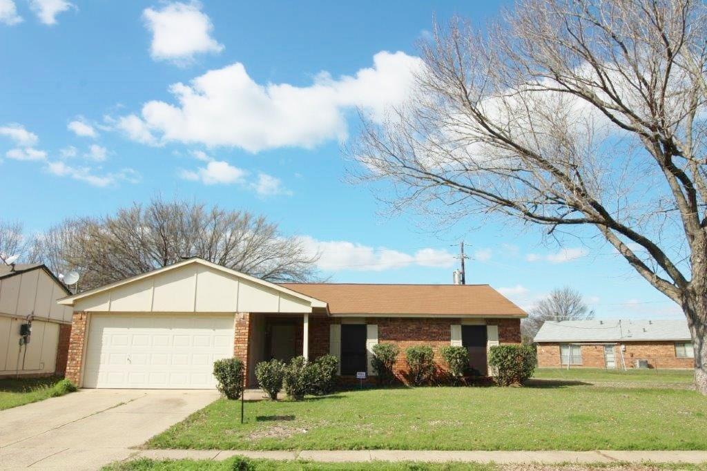 10217 Ironwood Ln, Dallas, TX 75249 House Rental in Dallas, TX