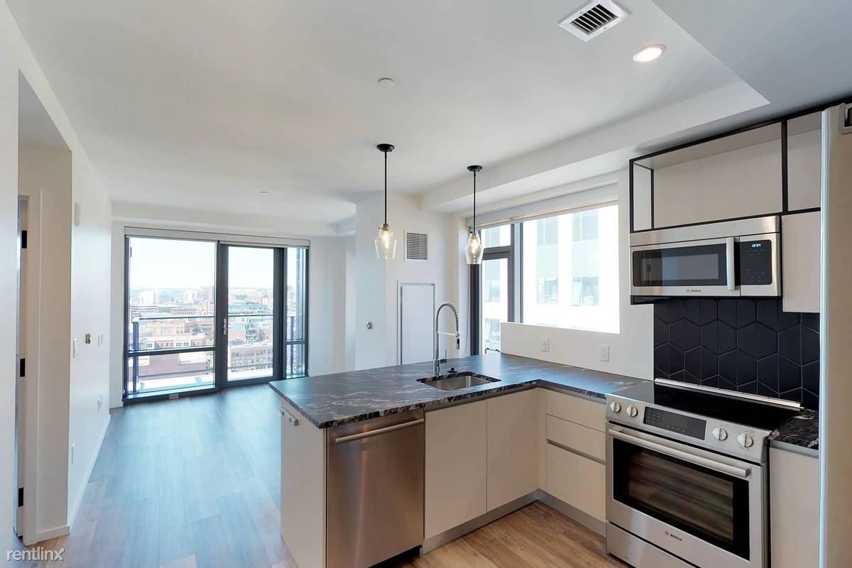 Primary Photo - Studio, 1 bath Apartment - 219 Shawmut Ave A1