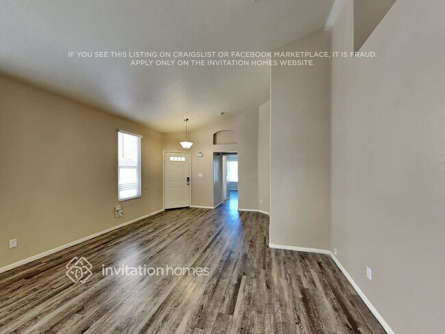 Foto del edificio - 1707 Talon Ave