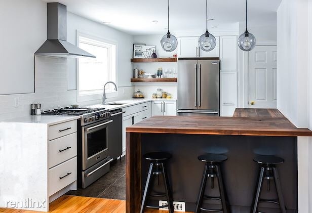 Foto principal - 3 br, 1 bath Apartment - 3600 Block N Harding