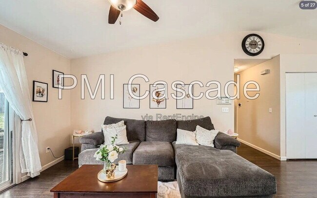 Foto del edificio - 4001 48th Ave NE