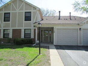Building Photo - 1160 Northbury Ln