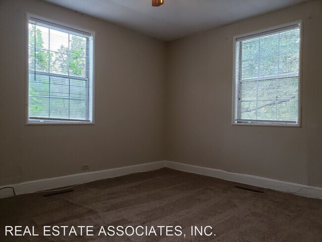 Foto del edificio - 2 br, 1 bath House - 2124 Aiken Avenue