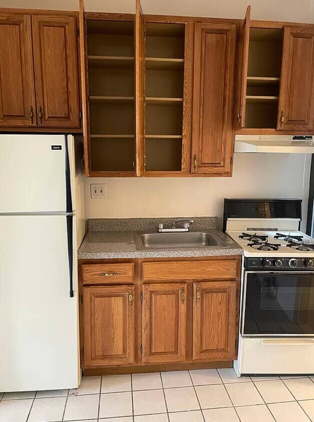 Foto principal - 946 Columbus Ave