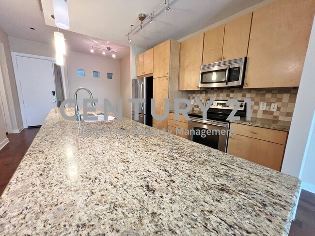 Foto del edificio - Fantastic Second Floor 1/1.5 Bedroom Condo...