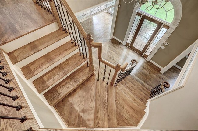 Building Photo - 6 bedroom in Alpharetta GA 30022