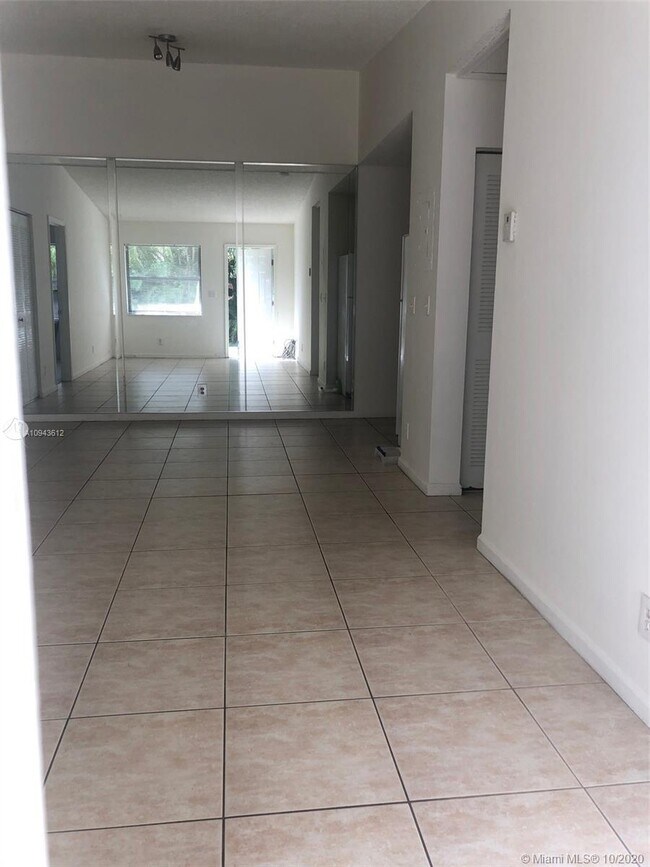 Building Photo - 5050 Sanctuary Way
