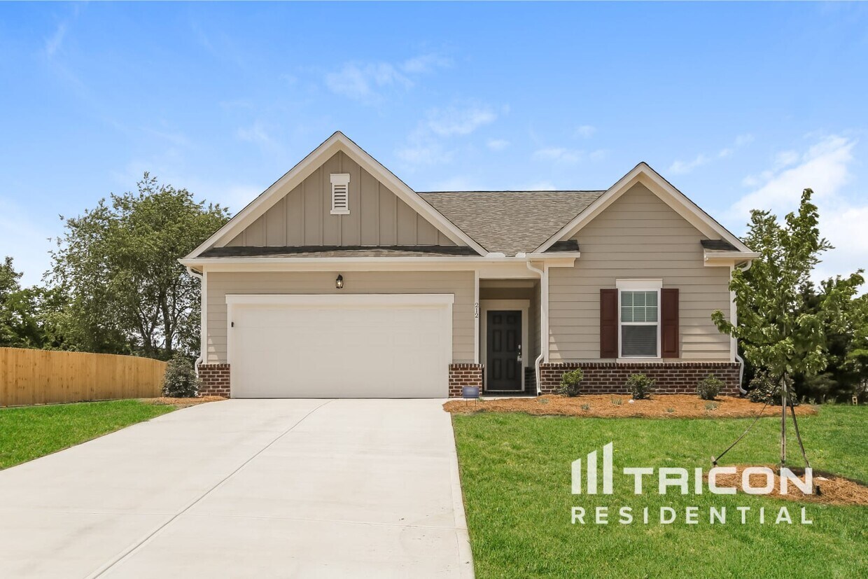 Foto principal - 212 San Marino Wy NW