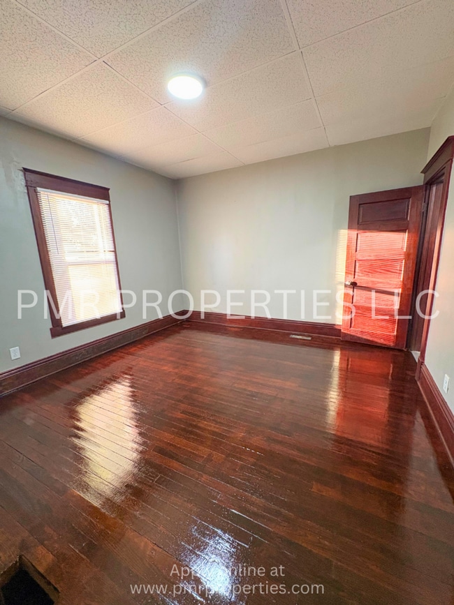 Foto del edificio - 2136 S 12th St