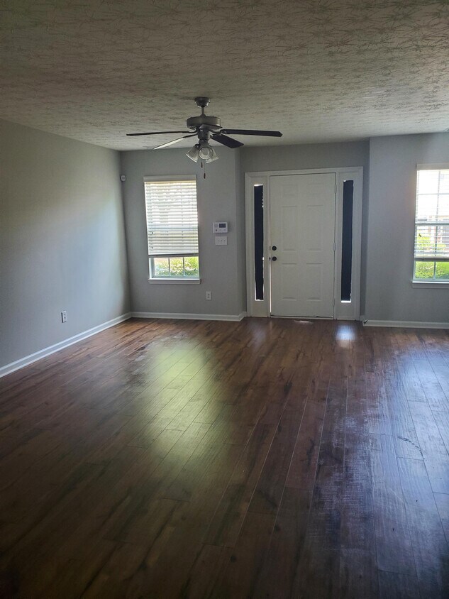 Foto principal - 2922 Vining Ridge Terrace