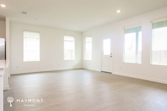 Foto del edificio - 4748 Paynes Vly Dr