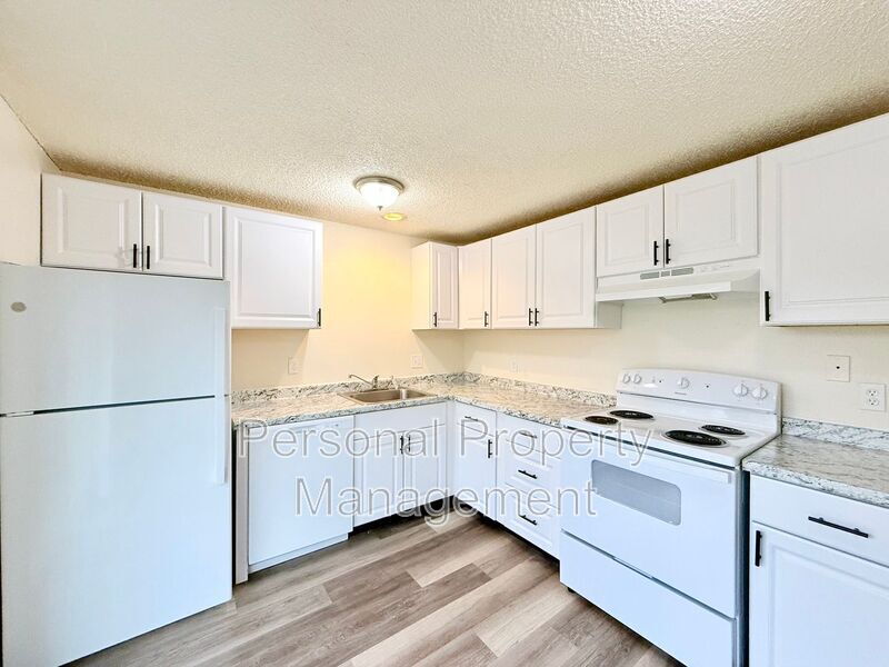 Photo - 7420 NE Hazel Dell Ave