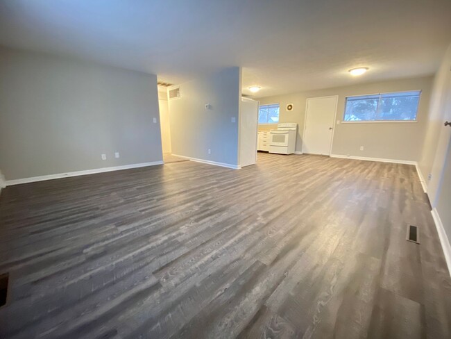 Building Photo - 4306 Shroyer