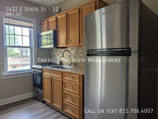 Foto del edificio - 1422 E State St