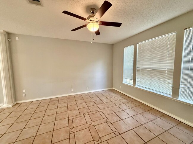 Building Photo - 16801 Langland Rd