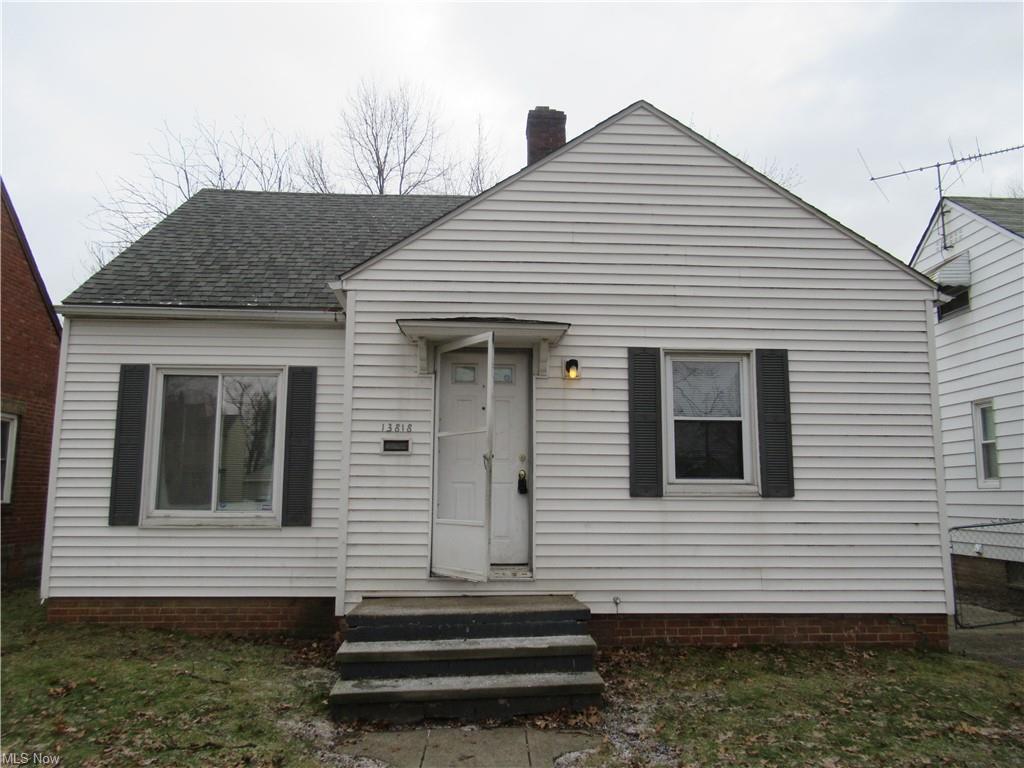 Foto principal - 13818 Belleshire Ave