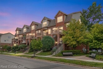 Building Photo - 2847 Barclay Way