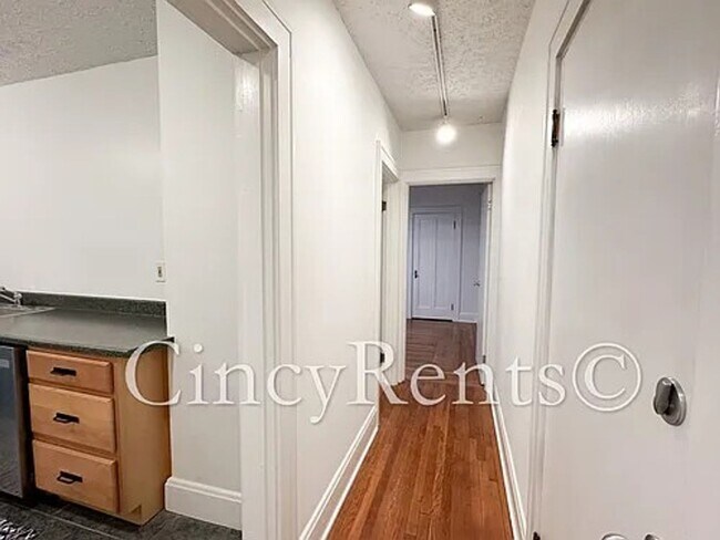 Foto del edificio - Courtland Ave. Apartments
