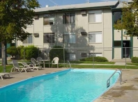 Piscina - Pine Gardens Apartments