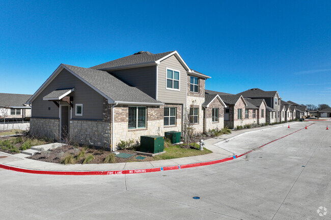 Building Photo - Cottages at Lindsey Place