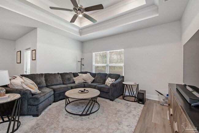Foto del edificio - 6520 Forest Bay Ave