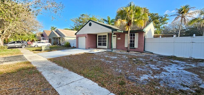 Foto del edificio - 1251 SW 84th Ter