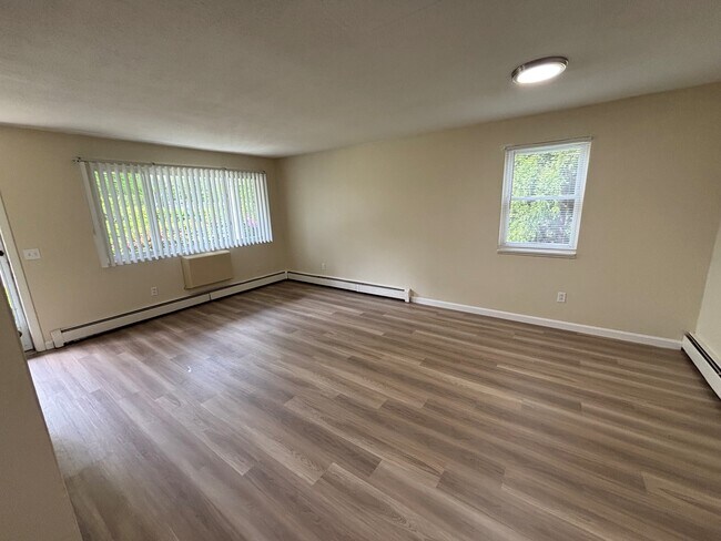 Foto del edificio - Tower Hill Landings