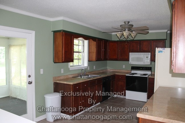 Building Photo - 368 Shannon Dr